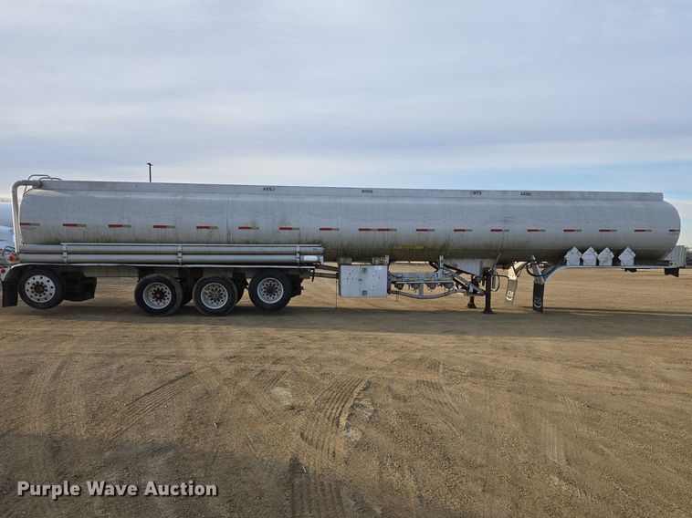 image for item EB1375 1998 Beall BAST-120-4-SB tank trailer