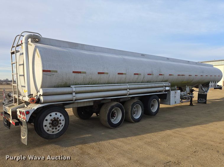 image for item EB1375 1998 Beall BAST-120-4-SB tank trailer