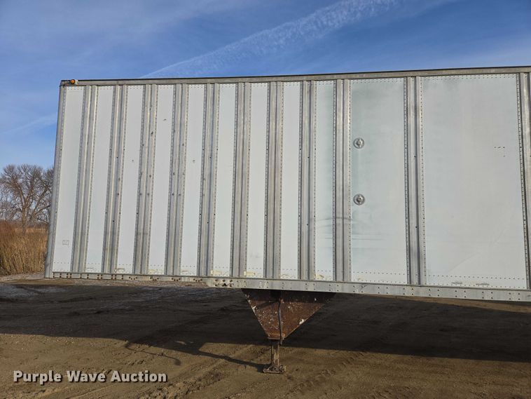 image for item EB1377 1994 Pines dry van trailer