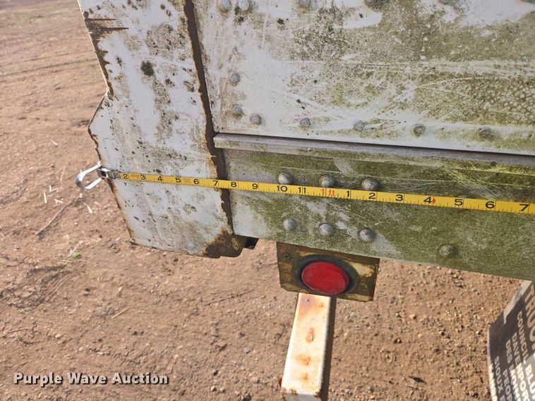 image for item EB1377 1994 Pines dry van trailer