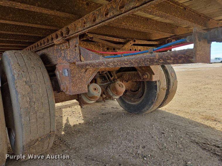 image for item EB1377 1994 Pines dry van trailer