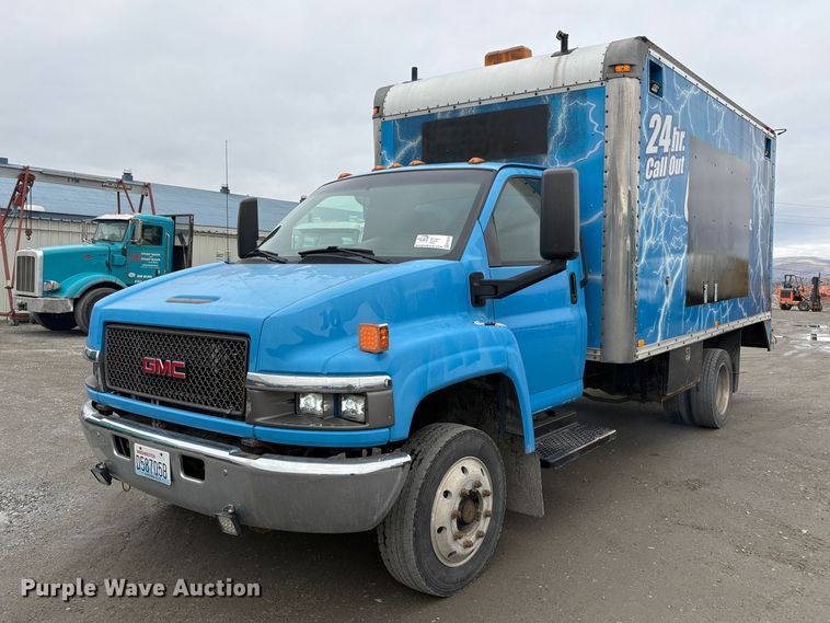 image for item EC8238 2008 GMC C4 box truck