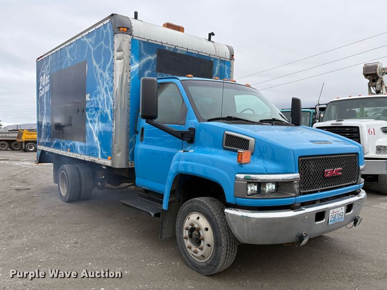 image for item EC8238 2008 GMC C4 box truck