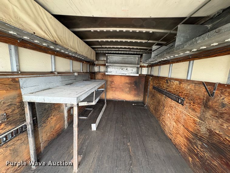 image for item EC8238 2008 GMC C4 box truck