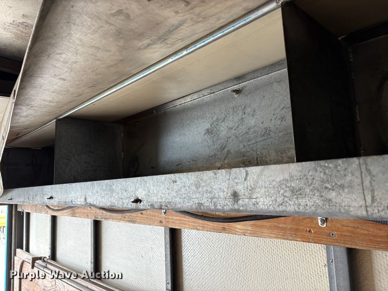 image for item EC8238 2008 GMC C4 box truck