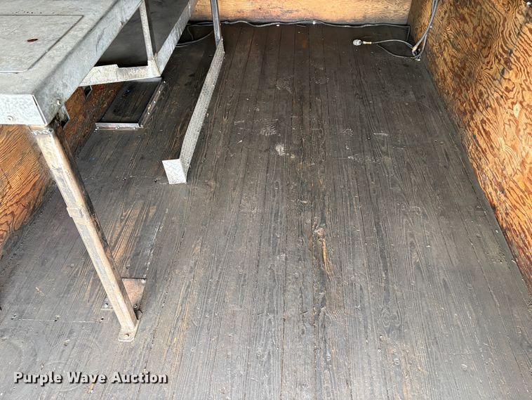 image for item EC8238 2008 GMC C4 box truck