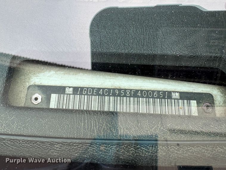 image for item EC8238 2008 GMC C4 box truck