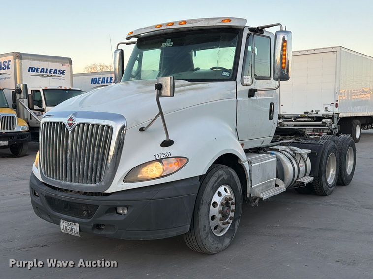 image for item ED5147 2017 International ProStar Plus semi truck