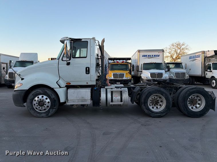 image for item ED5147 2017 International ProStar Plus semi truck