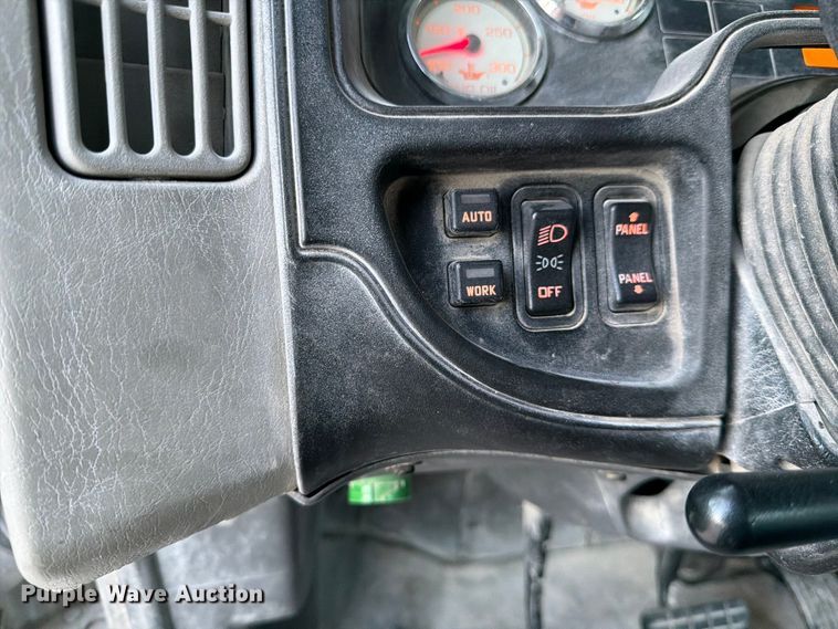 image for item ED5147 2017 International ProStar Plus semi truck