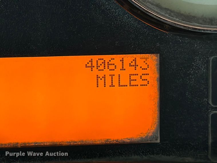 image for item ED5147 2017 International ProStar Plus semi truck