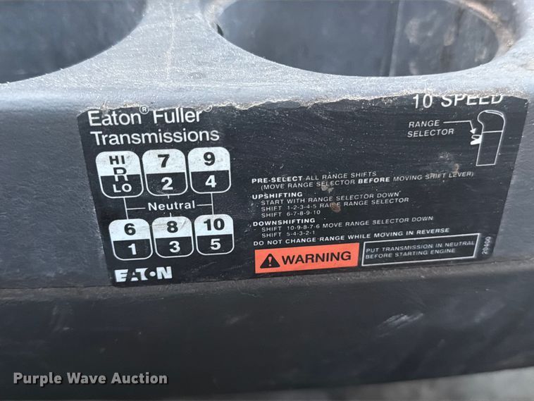 image for item ED5147 2017 International ProStar Plus semi truck