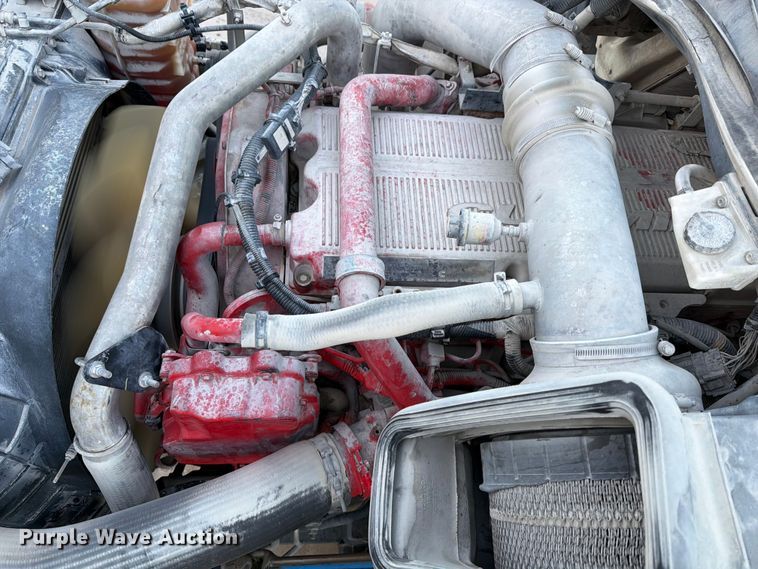 image for item ED5147 2017 International ProStar Plus semi truck