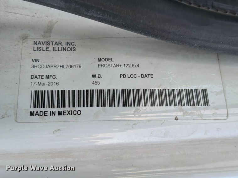 image for item ED5147 2017 International ProStar Plus semi truck