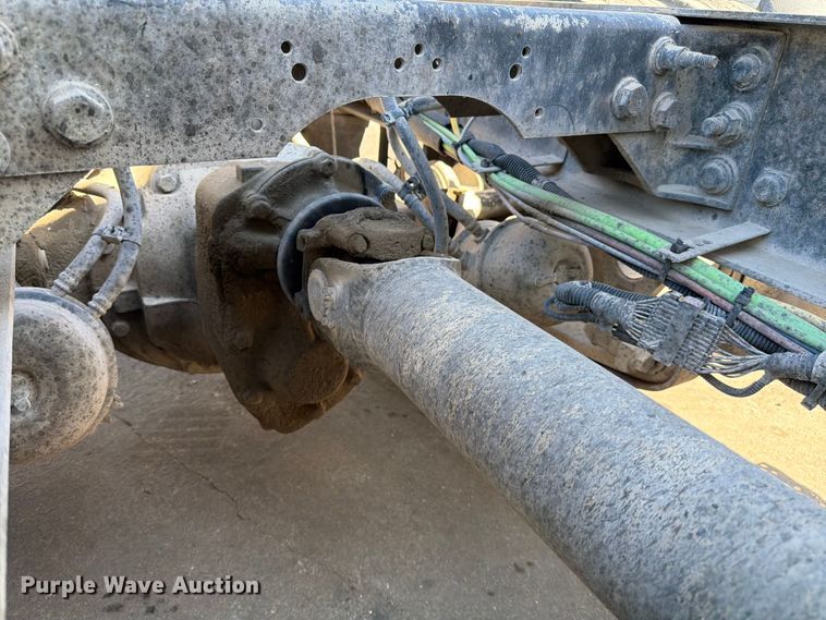 image for item ED5151 2017 International ProStar Plus semi truck