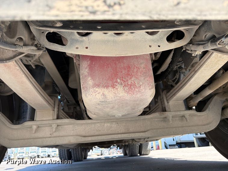 image for item ED5151 2017 International ProStar Plus semi truck