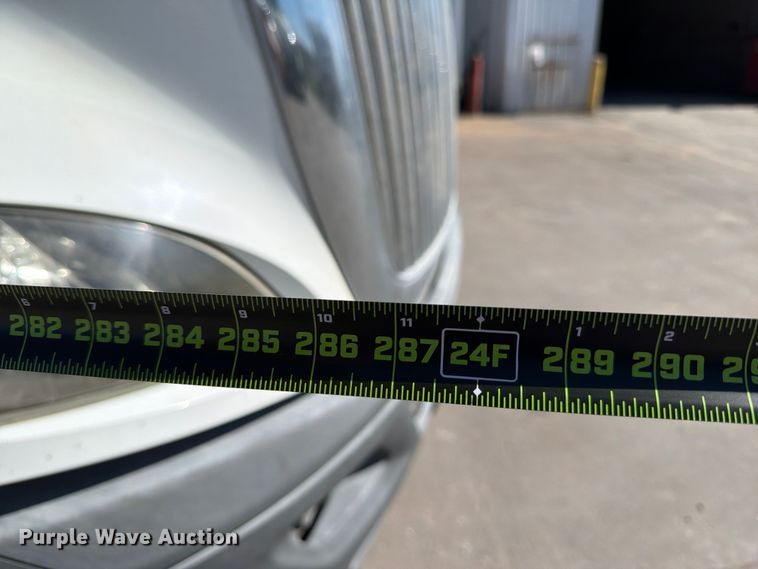 image for item ED5151 2017 International ProStar Plus semi truck