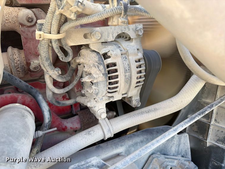 image for item ED5151 2017 International ProStar Plus semi truck