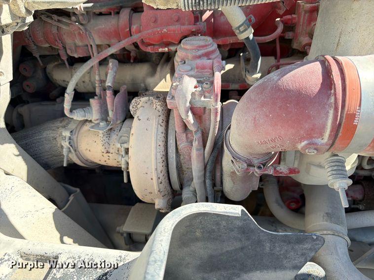 image for item ED5151 2017 International ProStar Plus semi truck