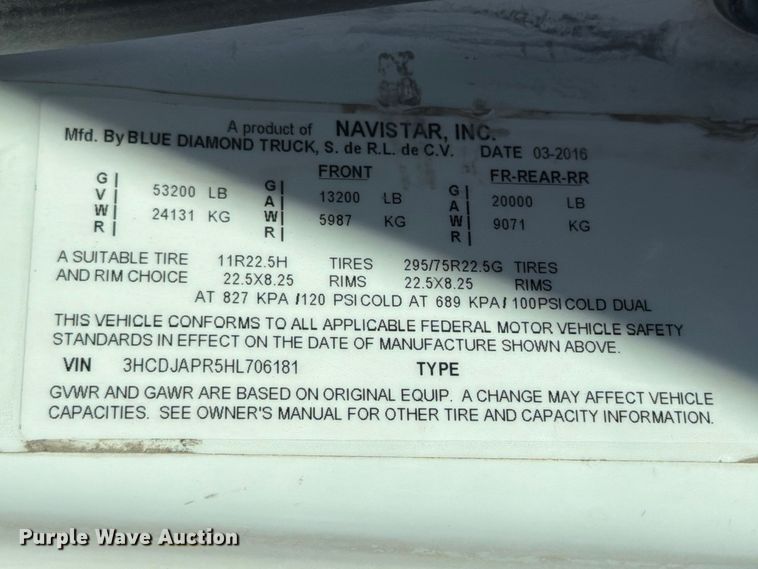 image for item ED5151 2017 International ProStar Plus semi truck