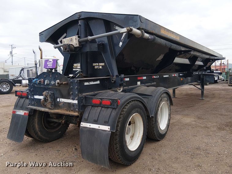 image for item EE5221 2016 Side Dump Ind. DS39BAH1R2R11 side dump trailer