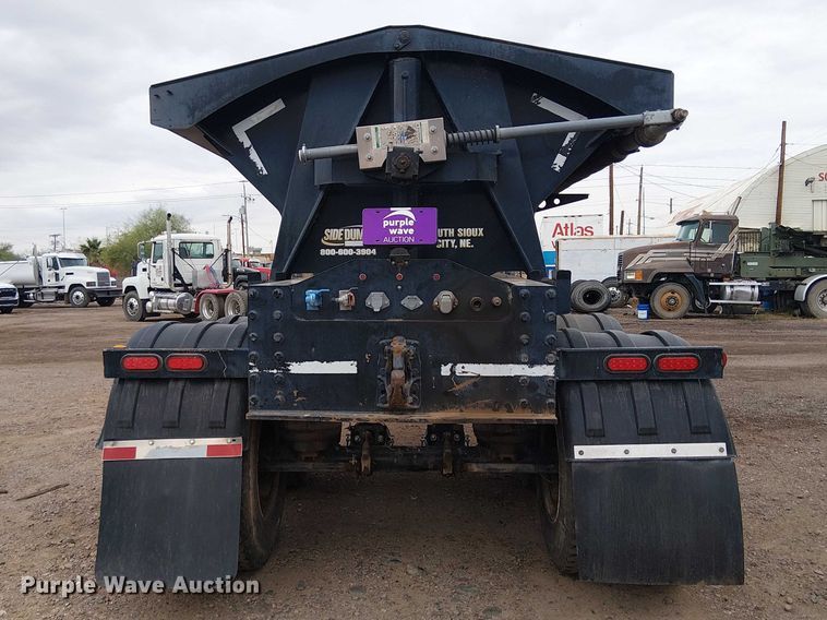 image for item EE5221 2016 Side Dump Ind. DS39BAH1R2R11 side dump trailer
