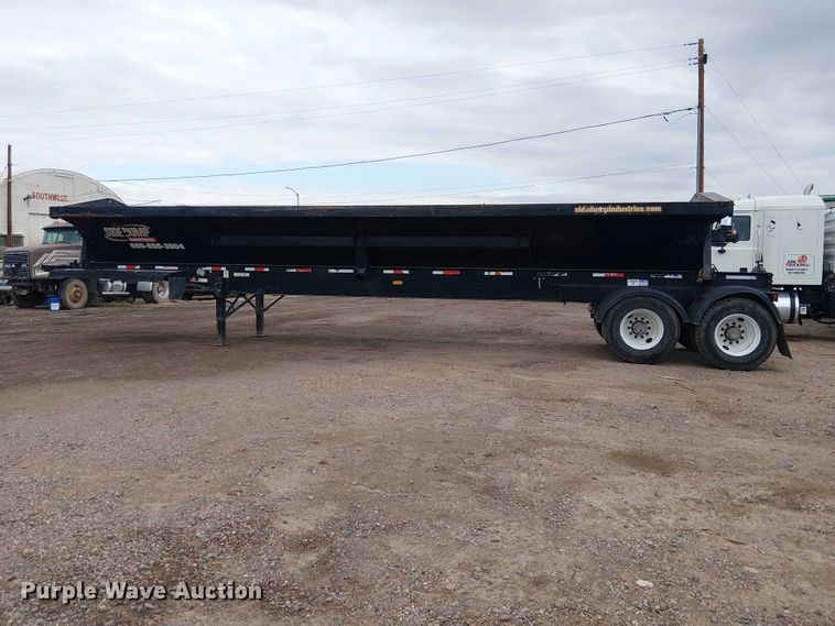 image for item EE5221 2016 Side Dump Ind. DS39BAH1R2R11 side dump trailer