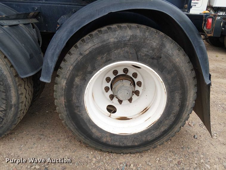 image for item EE5221 2016 Side Dump Ind. DS39BAH1R2R11 side dump trailer