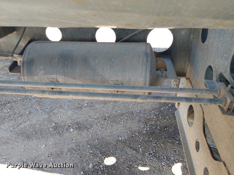 image for item EE5224 2012 SmithCo SX2-40-34 side dump trailer