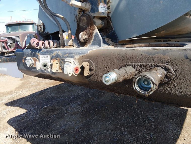 image for item EE5224 2012 SmithCo SX2-40-34 side dump trailer