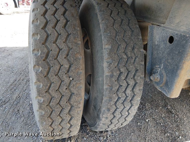 image for item EE5224 2012 SmithCo SX2-40-34 side dump trailer