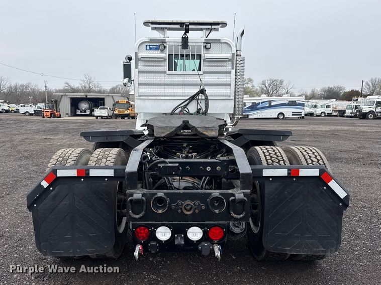 image for item EG2167 2019 Kenworth glider kit semi truck