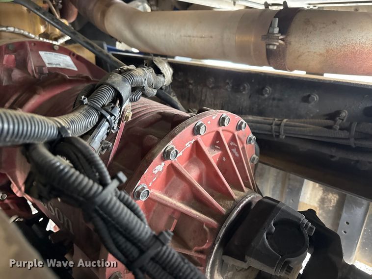 image for item EG2167 2019 Kenworth glider kit semi truck