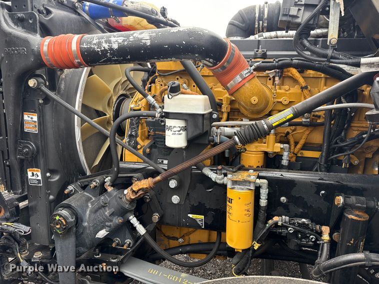 image for item EG2167 2019 Kenworth glider kit semi truck