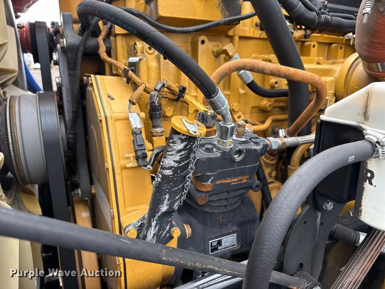 image for item EG2167 2019 Kenworth glider kit semi truck