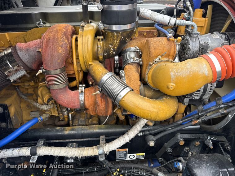 image for item EG2167 2019 Kenworth glider kit semi truck