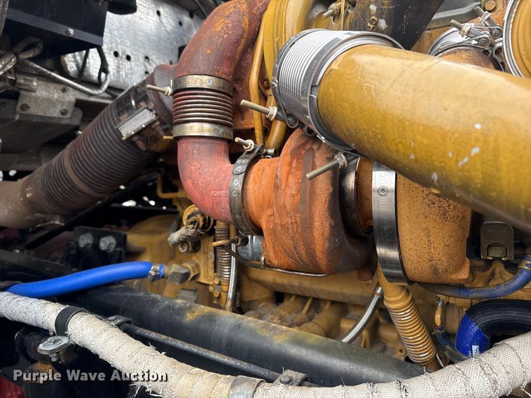 image for item EG2167 2019 Kenworth glider kit semi truck