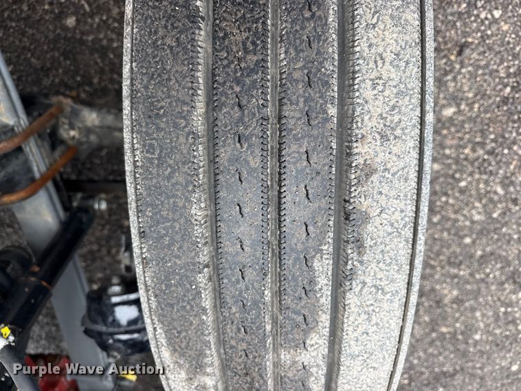 image for item EG2167 2019 Kenworth glider kit semi truck