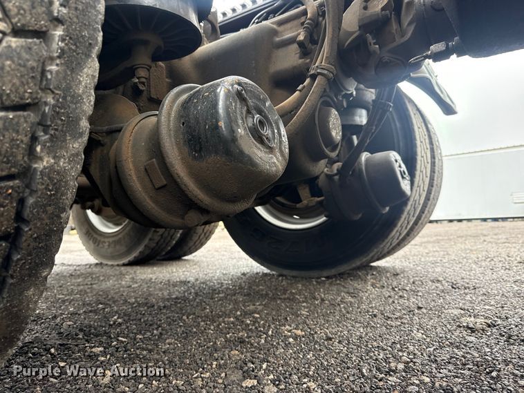 image for item EG2167 2019 Kenworth glider kit semi truck