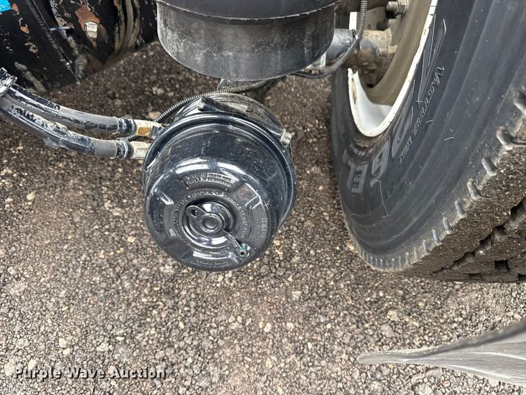 image for item EG2167 2019 Kenworth glider kit semi truck