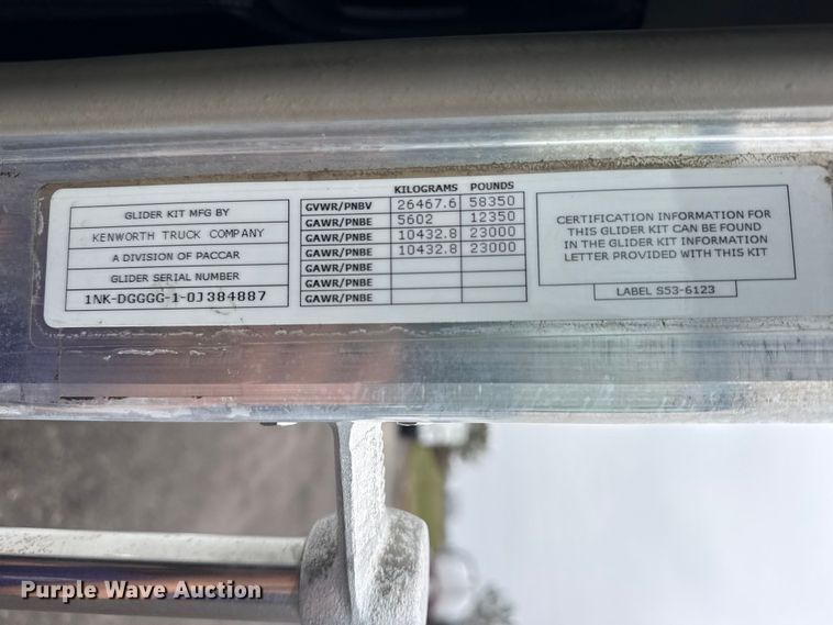 image for item EG2167 2019 Kenworth glider kit semi truck