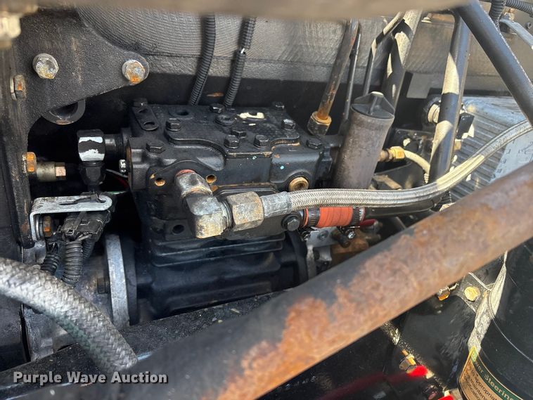 image for item EG8860 1999 Freightliner FLD  semi truck