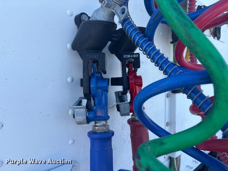 image for item EG8861 1999 Freightliner FLD semi truck