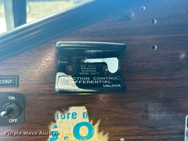 image for item EG8861 1999 Freightliner FLD semi truck