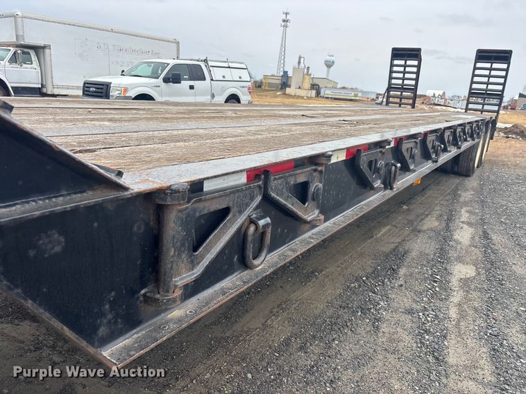 image for item EM5033 1999 Pitts drop deck equipment trailer