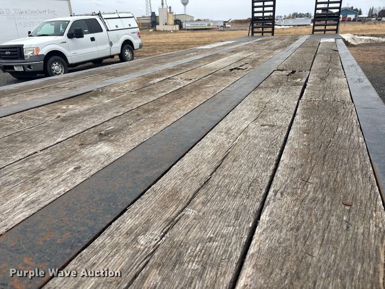 image for item EM5033 1999 Pitts drop deck equipment trailer