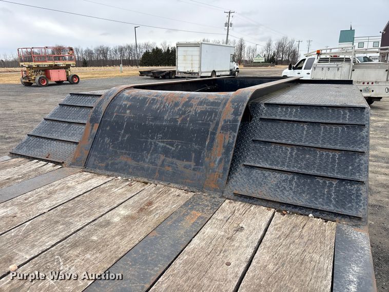 image for item EM5033 1999 Pitts drop deck equipment trailer