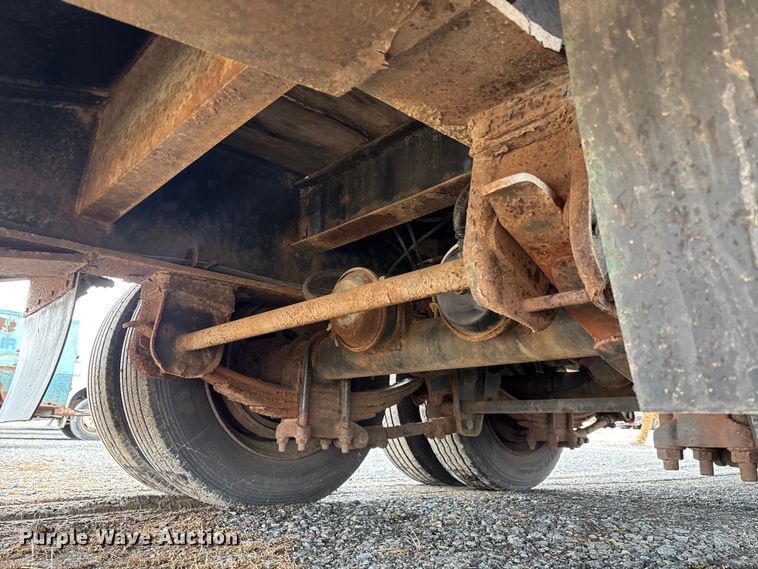 image for item EM5033 1999 Pitts drop deck equipment trailer