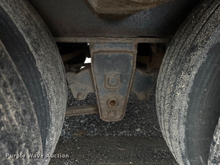 image for item EM5033 1999 Pitts drop deck equipment trailer