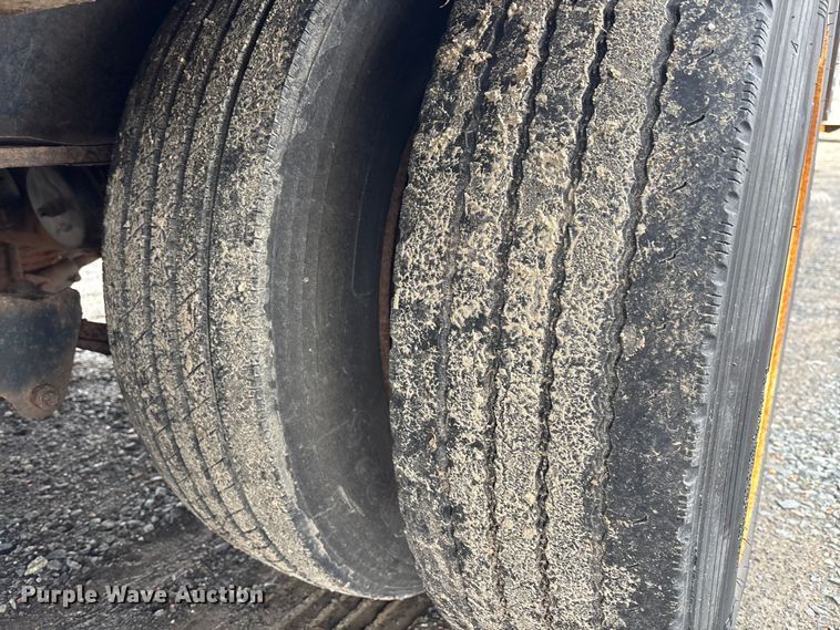 image for item EM5033 1999 Pitts drop deck equipment trailer